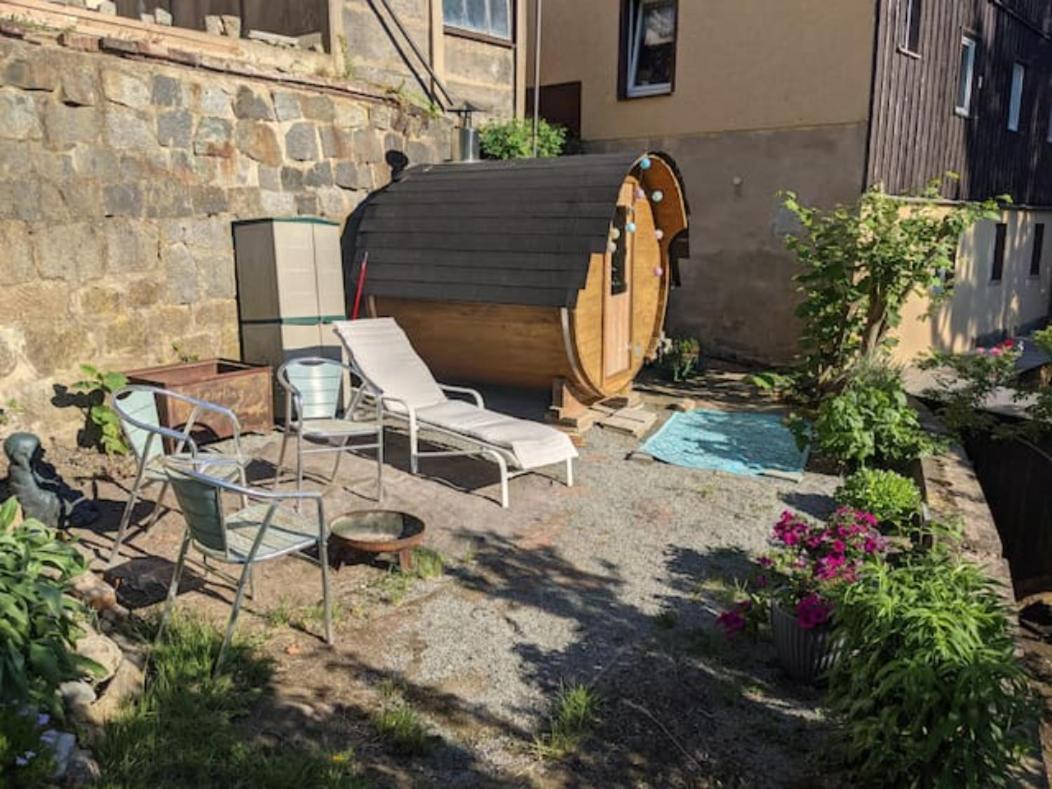 Famzi - Urlaubsmagie - Familienwohnung Mit Gemeinschaftsgarten, -Sauna & -Pool Sebnitz Exterior photo